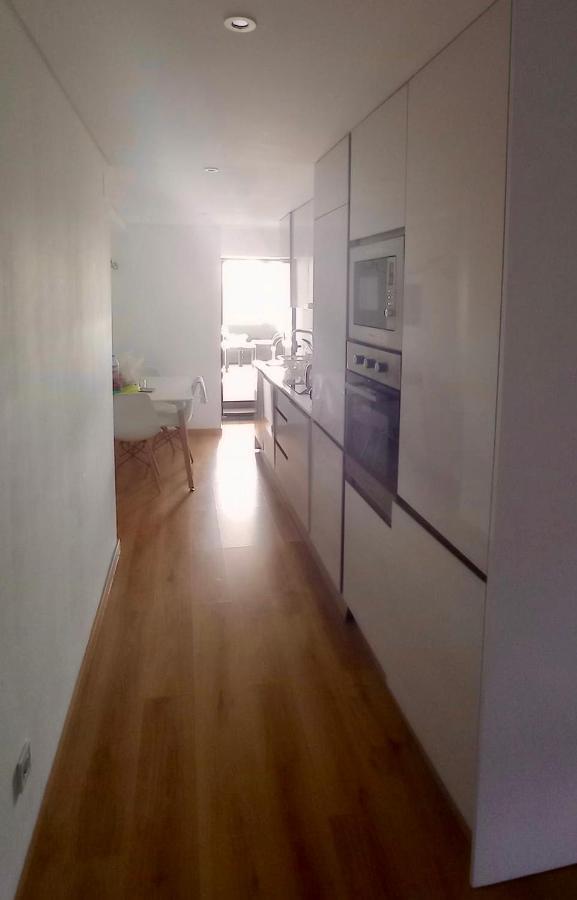 Bedrooms In Modern Guest House Алмада Екстериор снимка