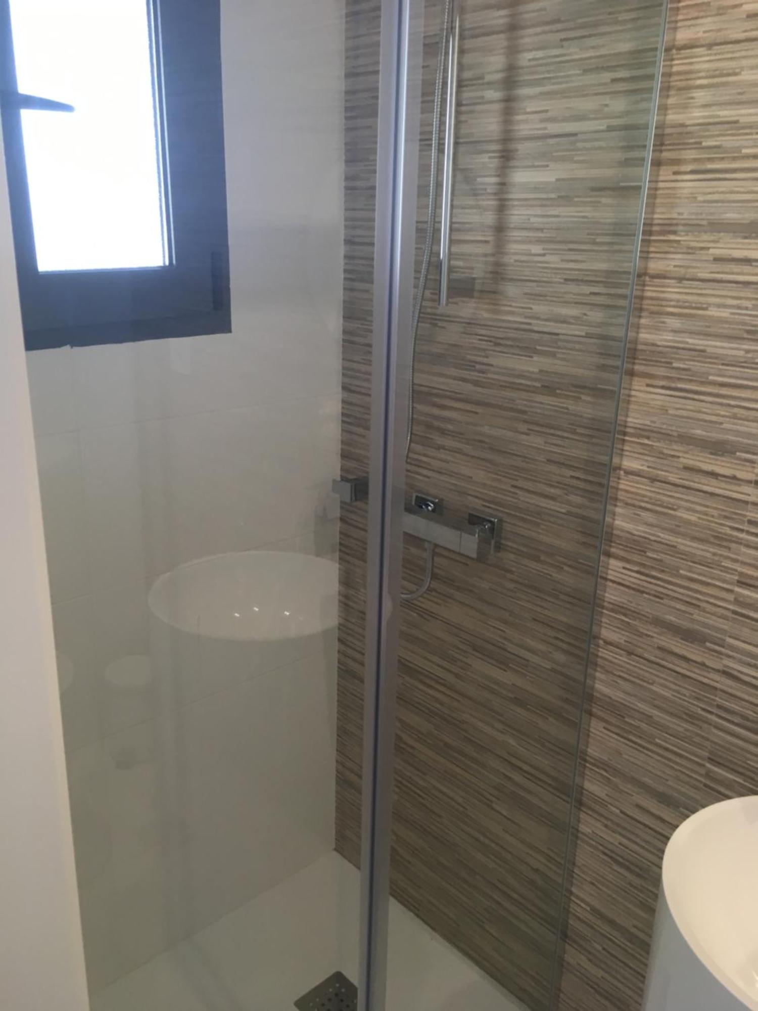 Bedrooms In Modern Guest House Алмада Екстериор снимка
